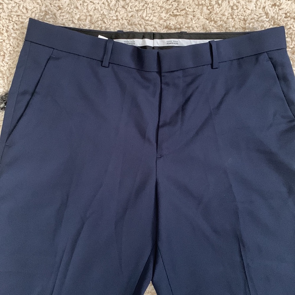 Perry Ellis Slacks - Picture 7 of 7